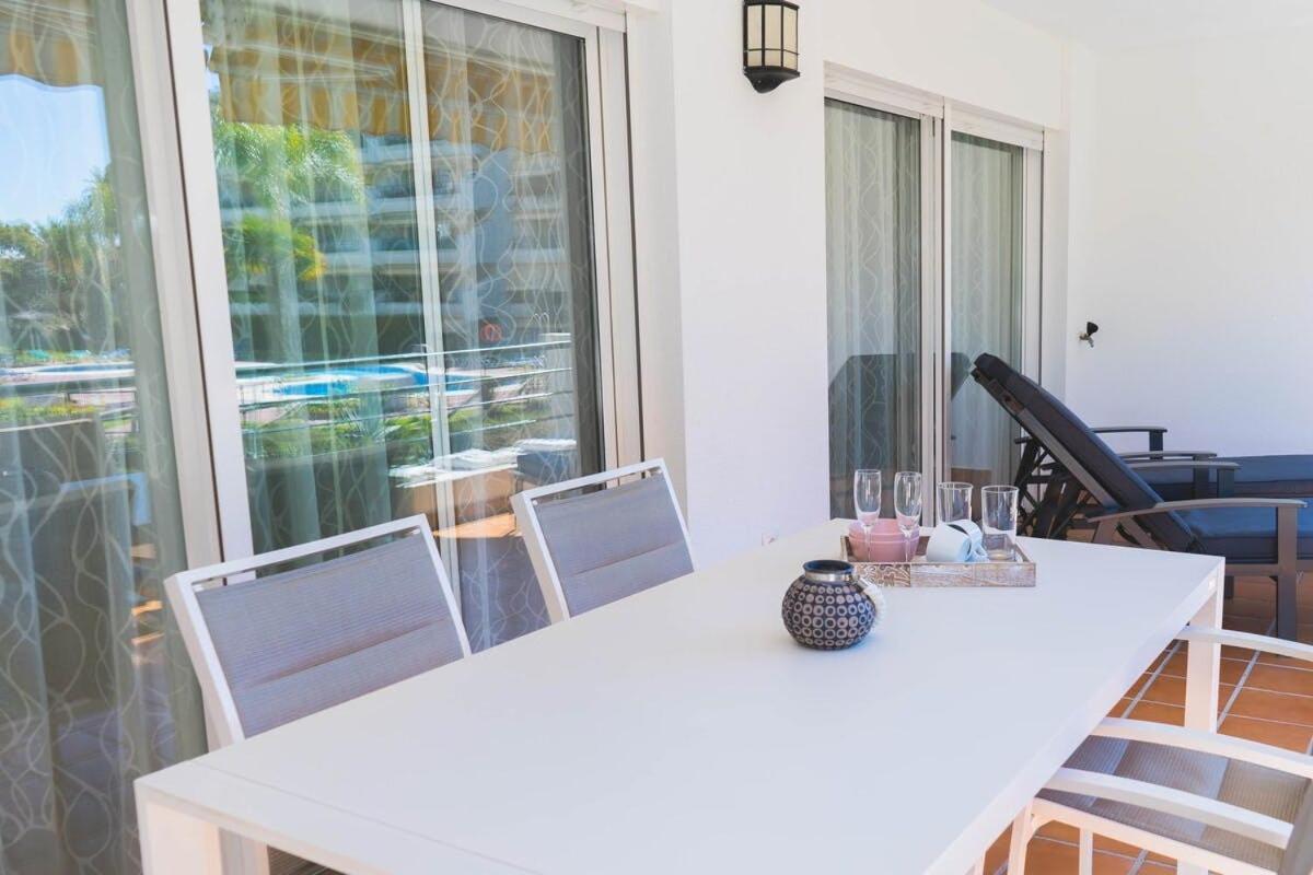 Apartamento Moderno En Guadalmina Golf -